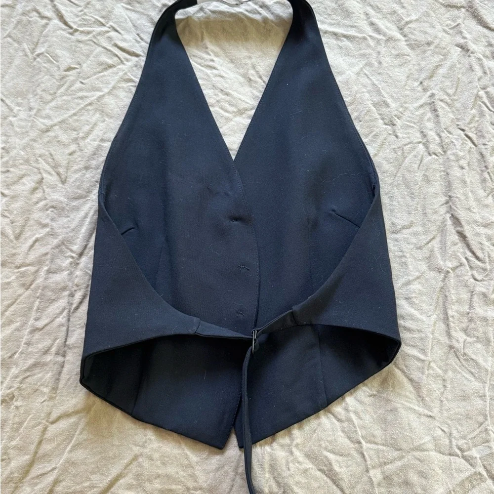 Zara backless Elegant Black Vest with Buttons - Picture 3 of 3